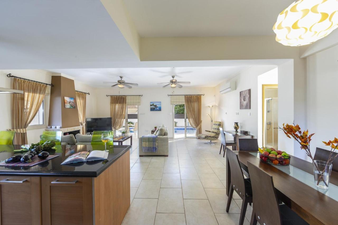 Villa Malama Paralimni Exteriér fotografie